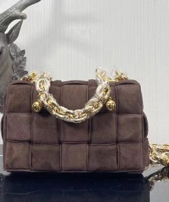 the chain caseette leather crossbody Bag